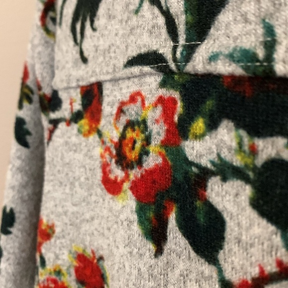 Papillon Medium Fall Dress - Picture 10 of 11